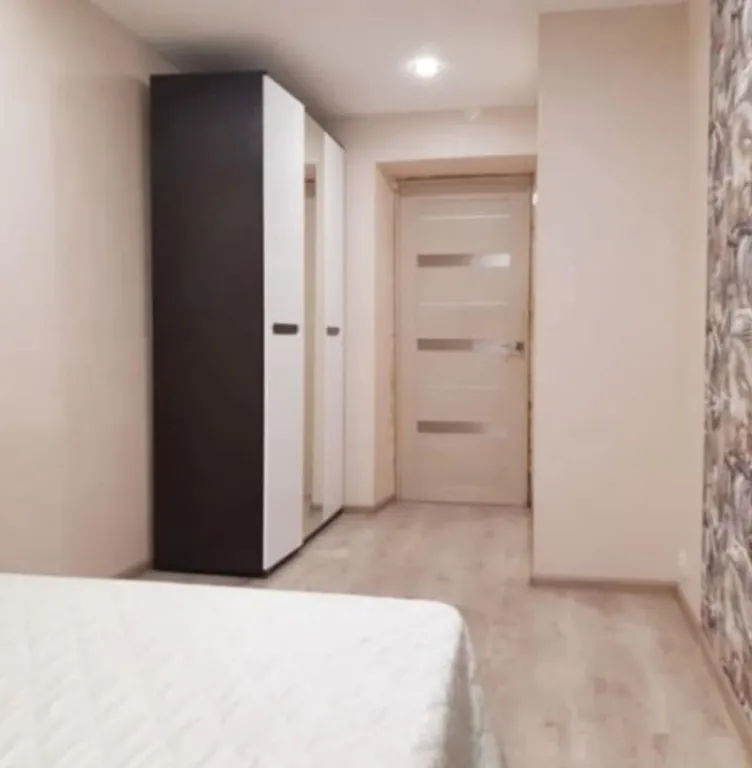 Комфортабельная трехкомнатная квартира в центре Норильска