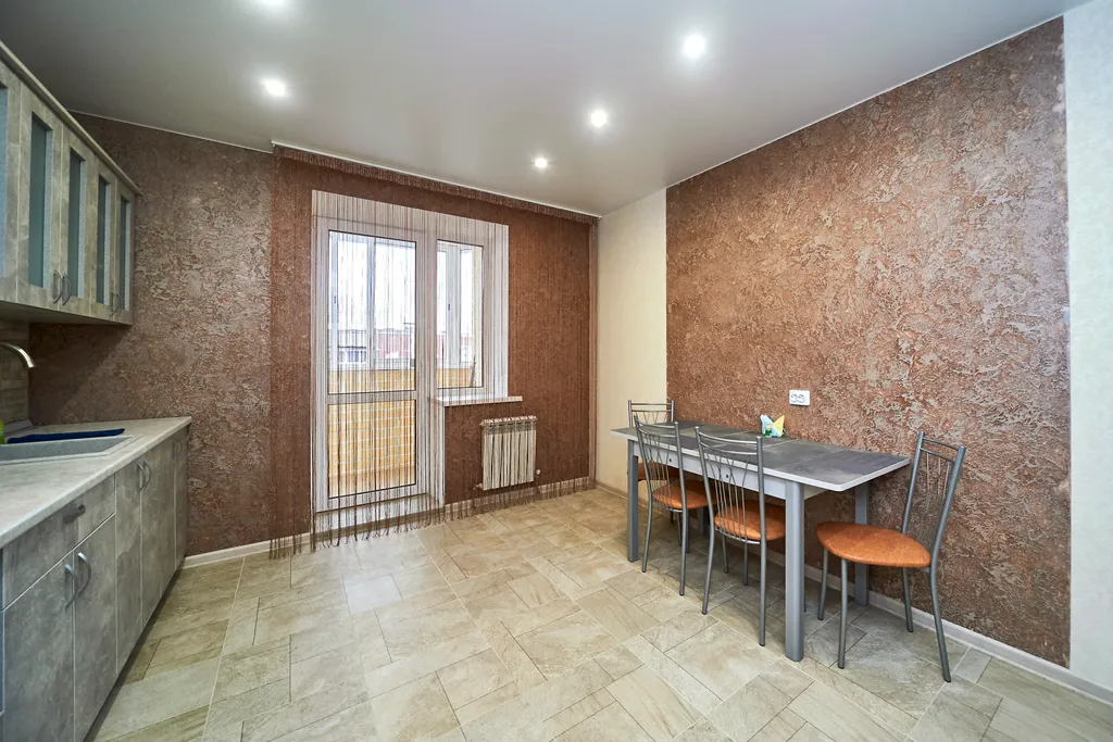 Новые апартаменты рядом с Дворцом Спорта