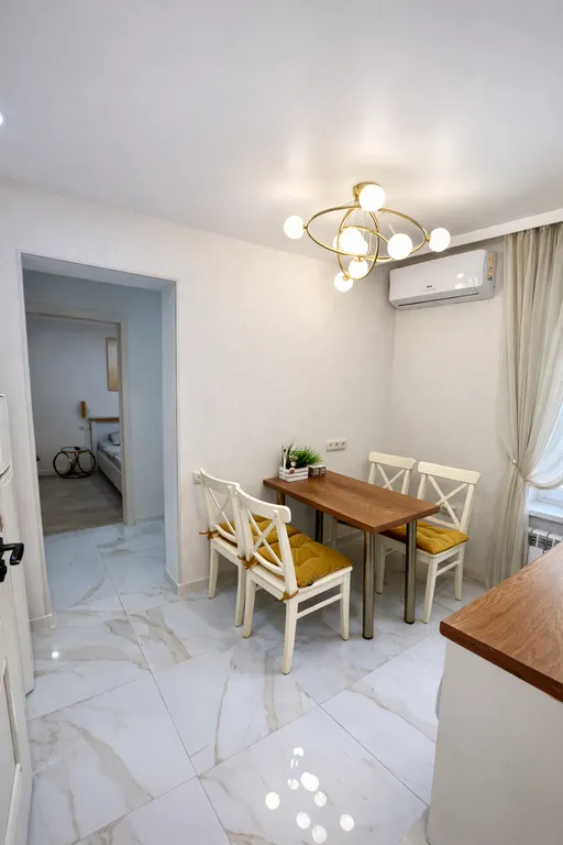 2-комнатная квартира у парка Цветник