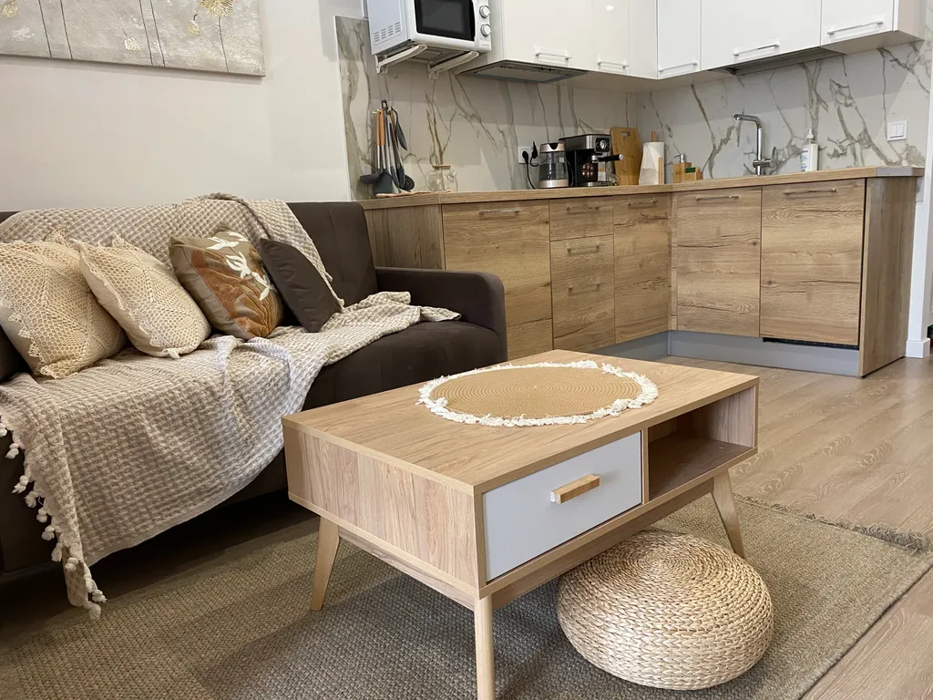 Студия в стиле Сканди с видом на Кремль