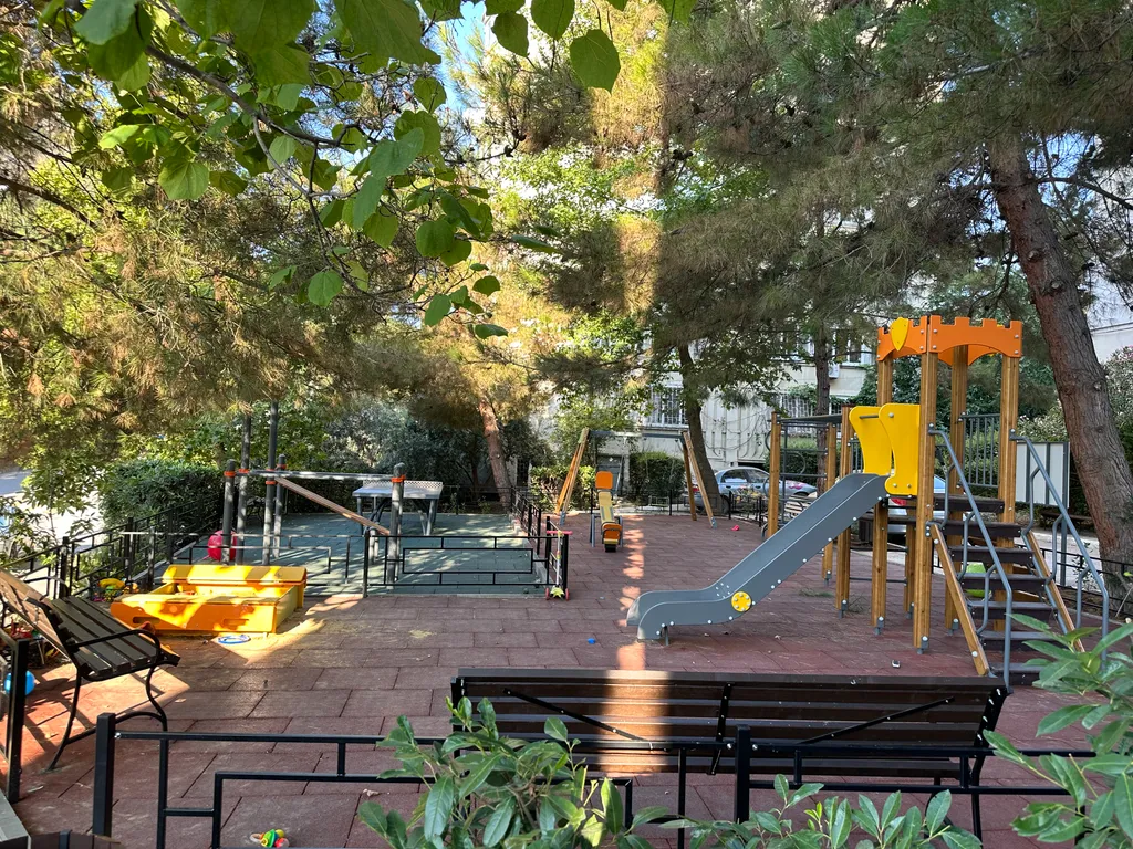 Уютная, современная квартира возле парка