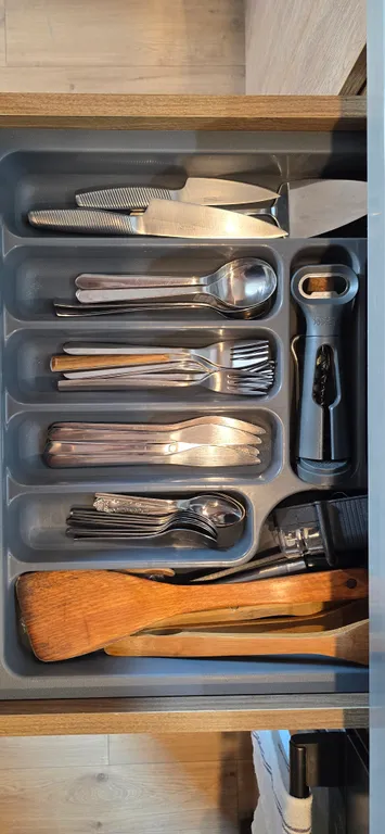 Expats Flat Bali Style: Coffee & Yoga & Work room