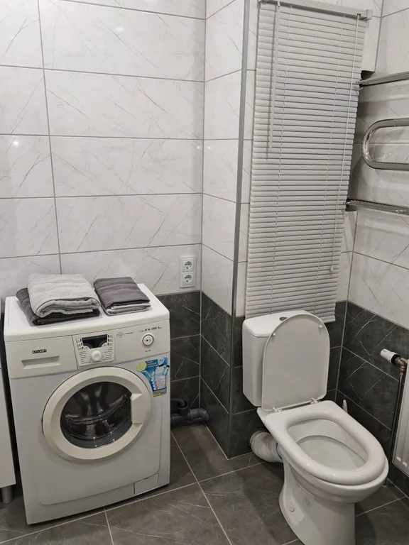 Новая уютная и светлая квартира-студия