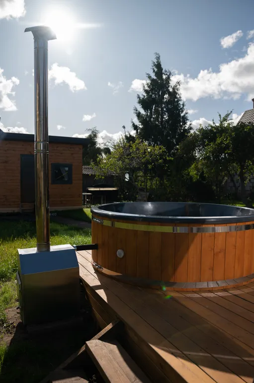 Дом с чаном