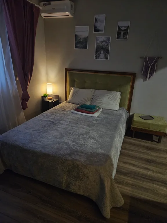 Уютная студия на берегу реки