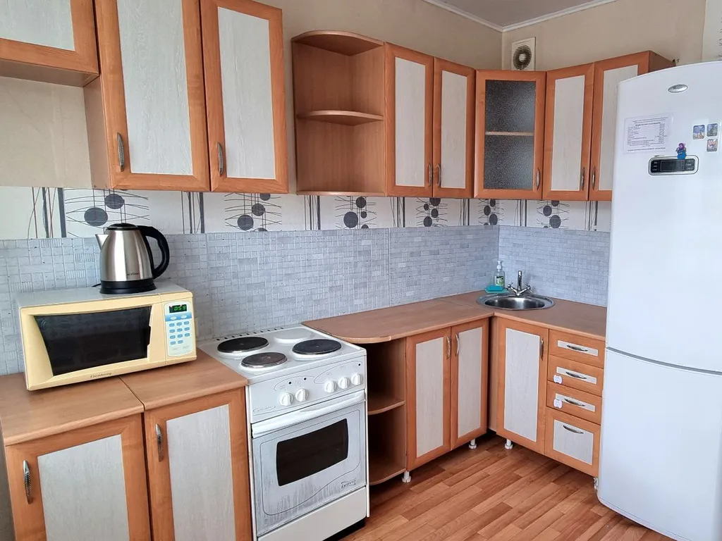 Квартира Уютная однокомнатная квартира в 5 минутах пешком до 20 больницы — Красноярск