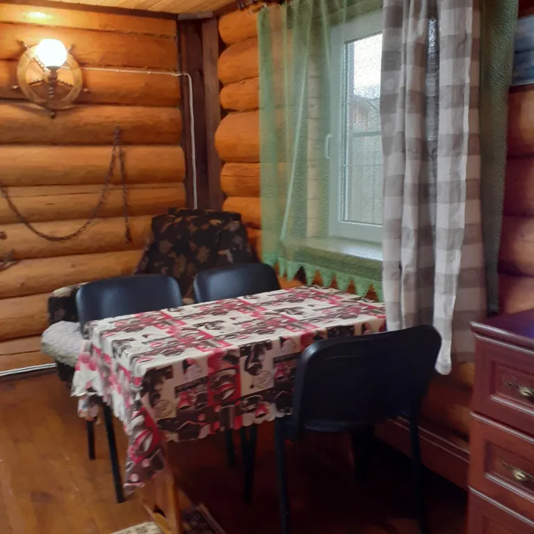 Романтичный домик  для двоих на берегу озера Селигер 24м2