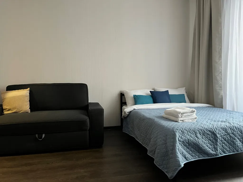 Уютная студия у в пяти минутах от Аллеи и аэропорта