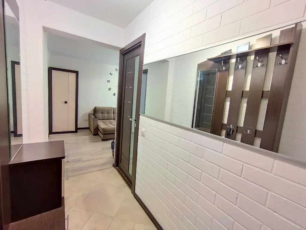 Апартаменты в самом центре (площадь победы, три штыка, амфитеатр)