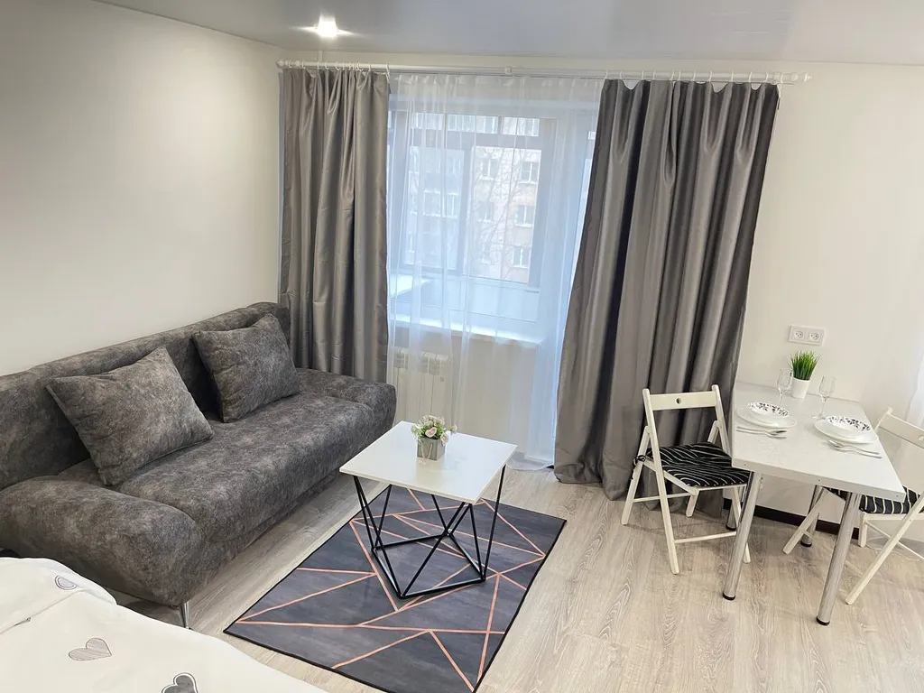 Уютная студия рядом с УВЗ