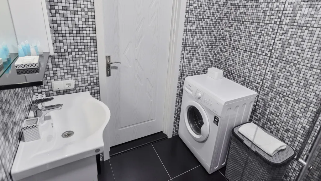 Студия с террасой возле моря