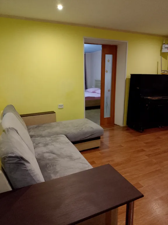 Частный дом с отдельным входом и двором