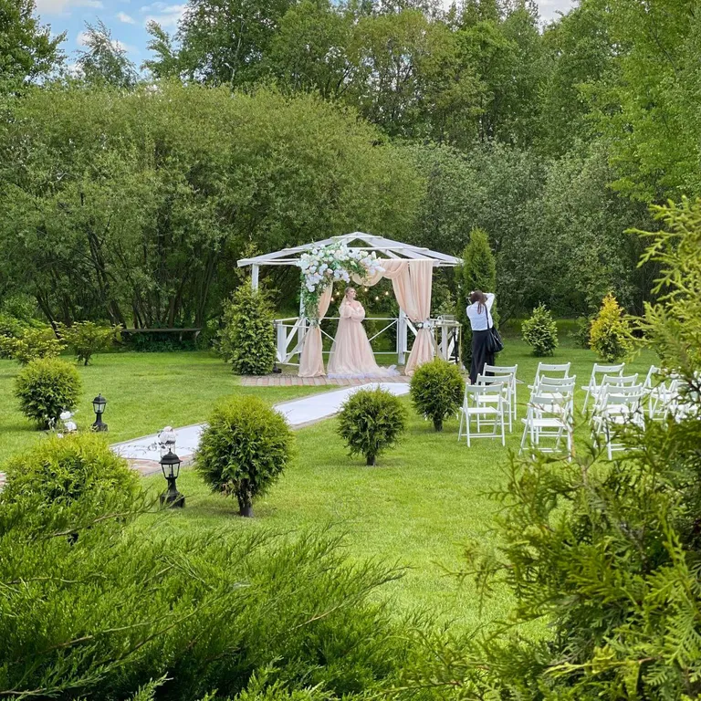 Коттедж Загородный дом для семейного отдыха — Минск