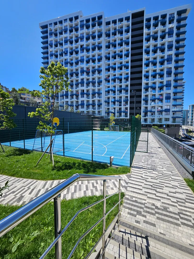 Фото