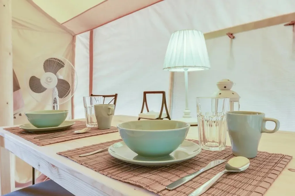 Коттедж Коттедж Шатер комфорт — Луга