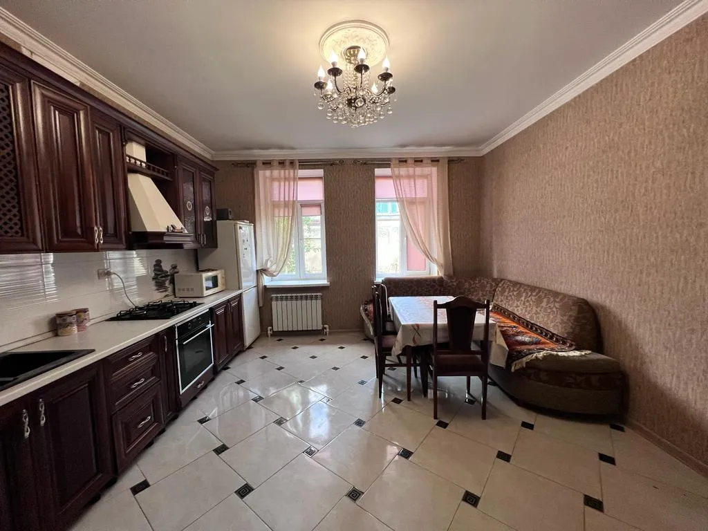 Частный дом в 100 метрах от моря