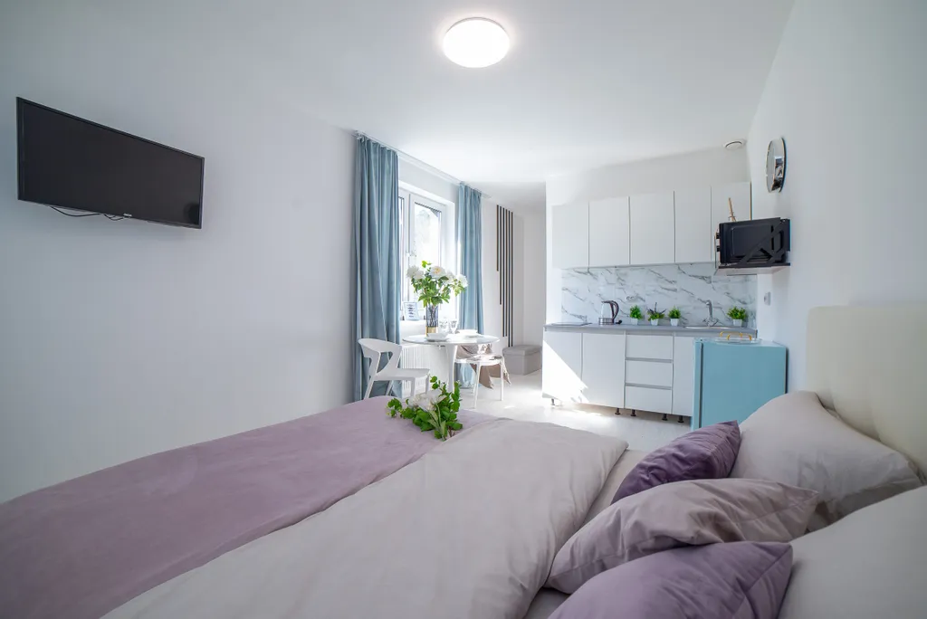 Студия с балконом на Отрадной 1 для двоих гостей