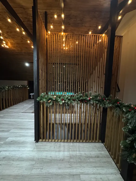 Новый год свободен