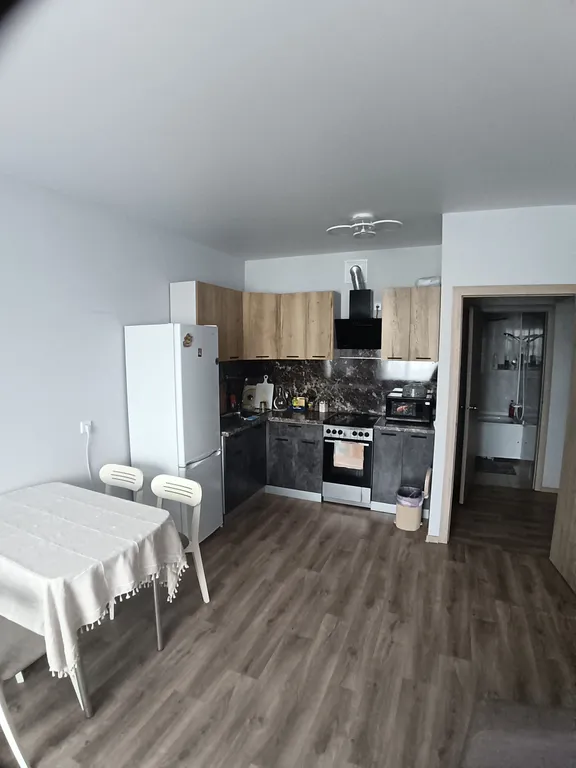 3-х комнатная квартира в новом комплексе рядом с Горным Воздухом