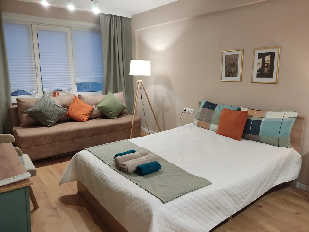 Квартира Современная однокомнатная квартира недалеко от центра — Великий Новгород