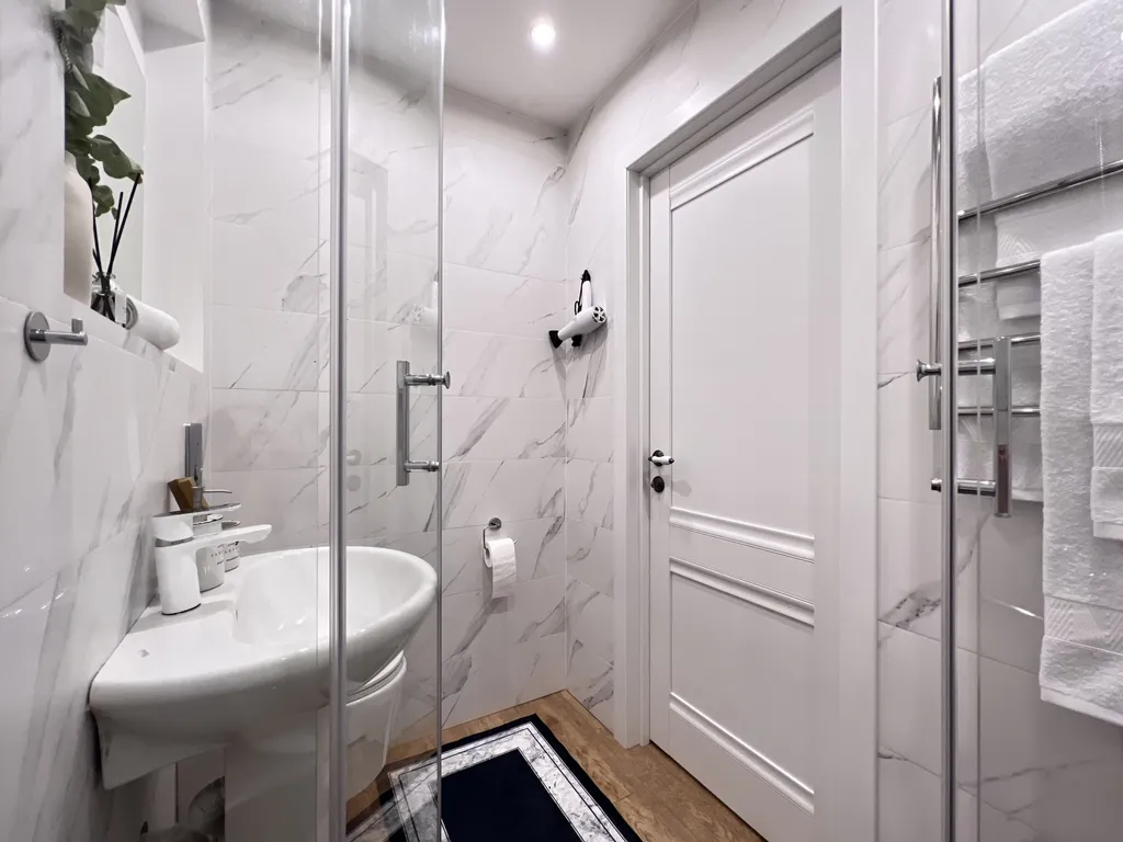 Квартира Квартира Исторический центр и атмосфера парижского стиля — Новосибирск