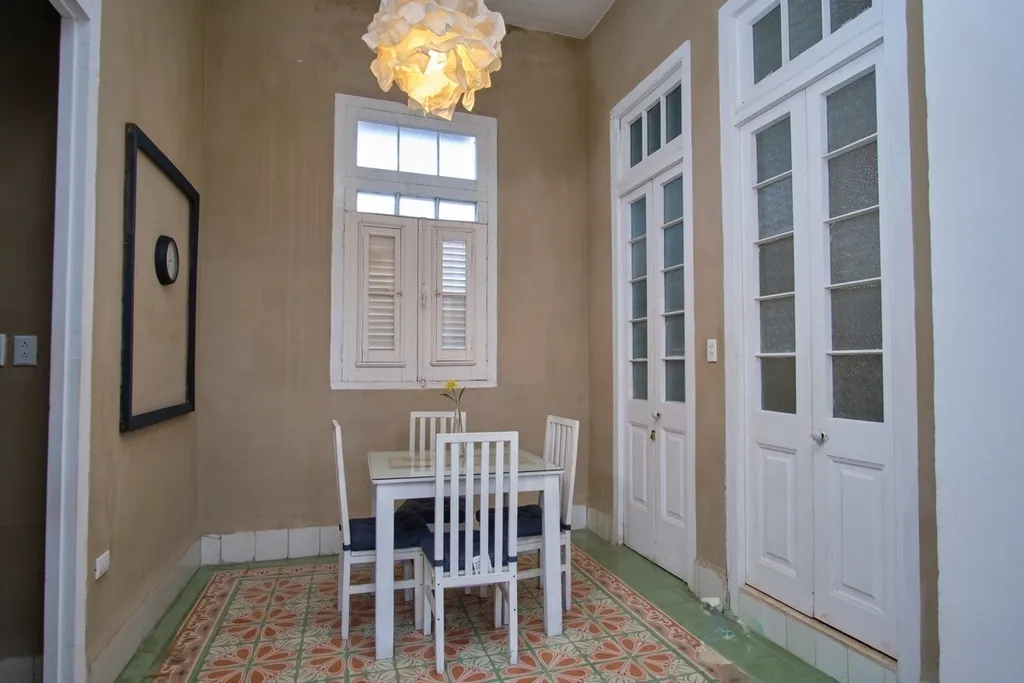 Независимая квартира в Старой Гаване с террасой