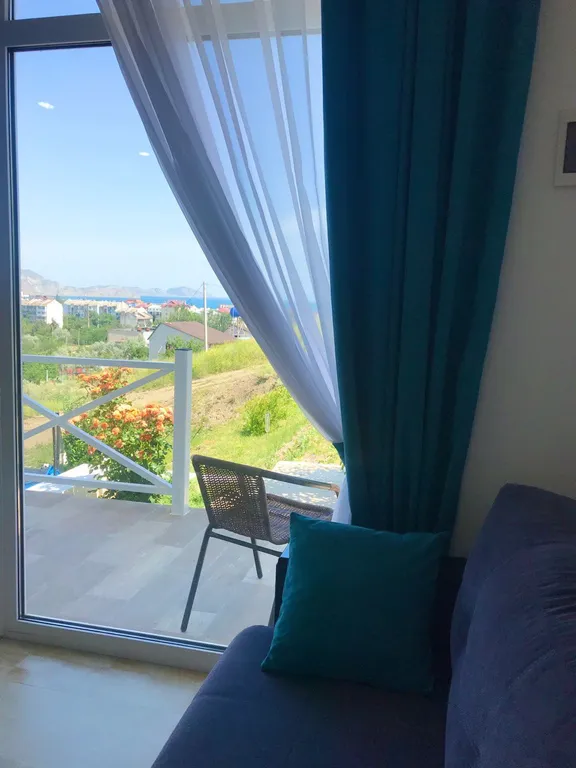 Квартира Студия с видом на море и балконом — аренда посуточно в Коктебель