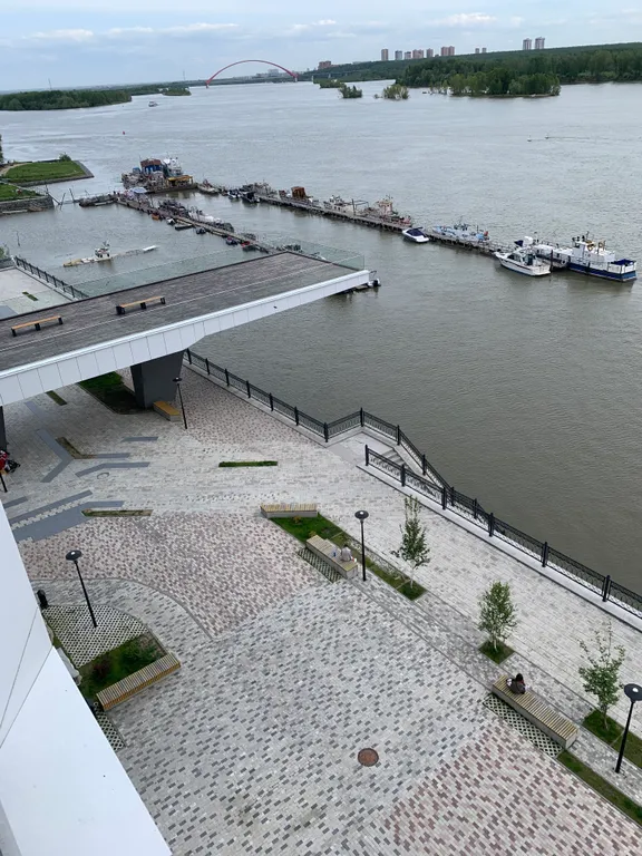 Дизайнерские апартаменты с видом на Обь и Сибирь арену