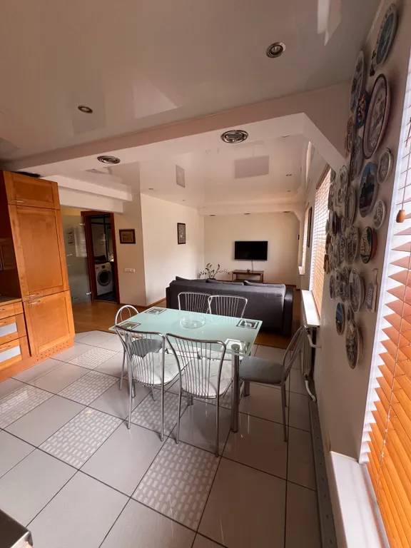 Просторная квартира в центре в 10 минутах до старого города