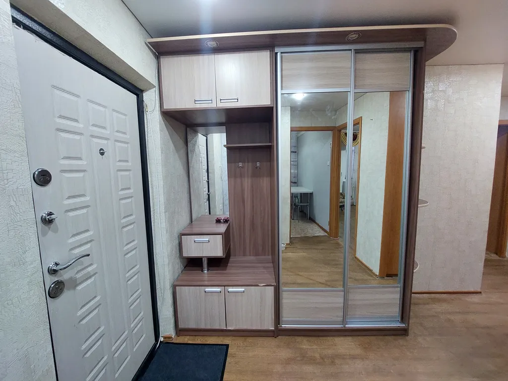 Просторная 2х-комнатная квартира в спокойном районе