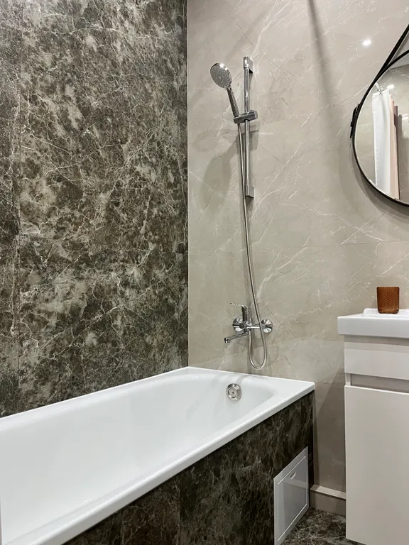 Квартира Просторная квартира с раздельными комнатами рядом с Королевскими ворот — Калининград