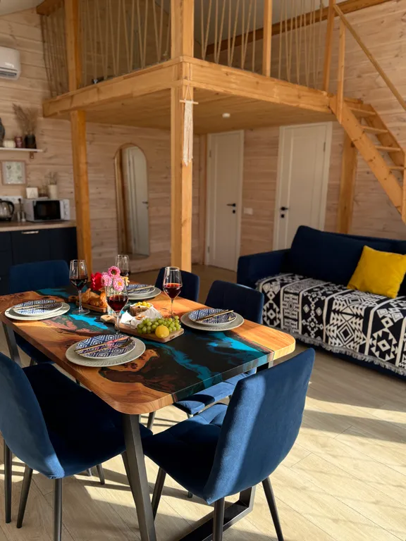 Панорамный дом с чаном под открытым небом и баней на дровах