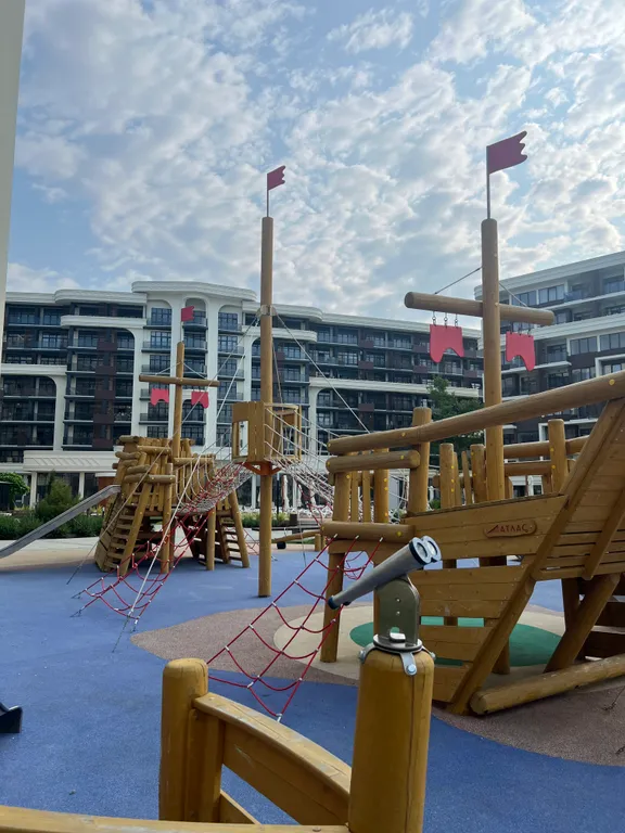 Дизайнерские апартаменты в Atlas Apart-hotel spa