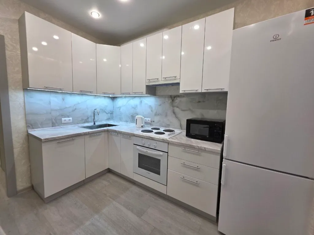 Светлая квартира у моря