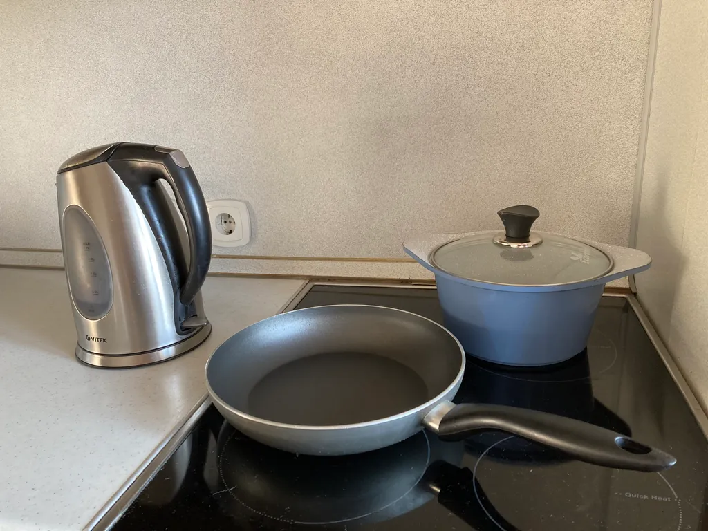 Солнечная квартира с просторной кухней