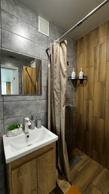 Шикарная квартира-студия возле моря и набережной