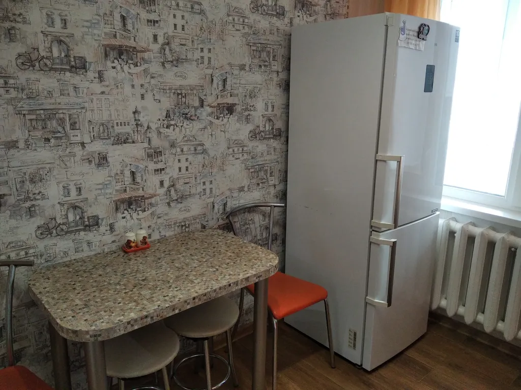 Квартира 2-комнатная Квартира — Евпатория