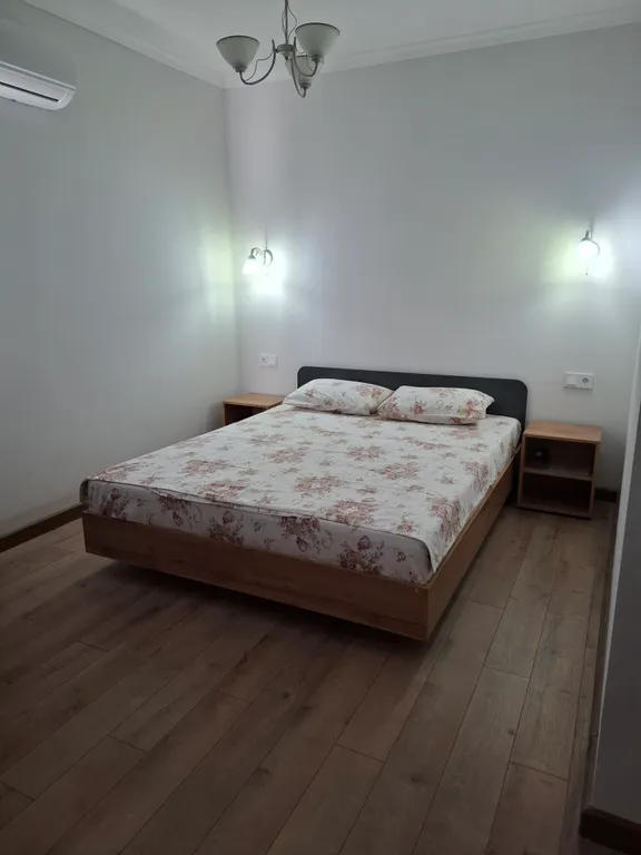 Квартира Уютные апартаменты для семьи или компании — Кущёвская