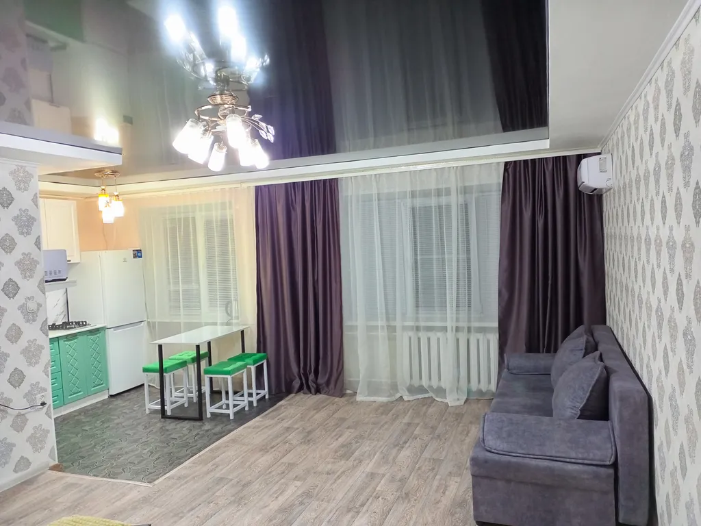 Уютная квартира в центре города — аренда посуточно в Камышин