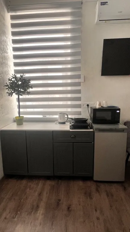 Светлая квартира с тремя окнами в самом центре