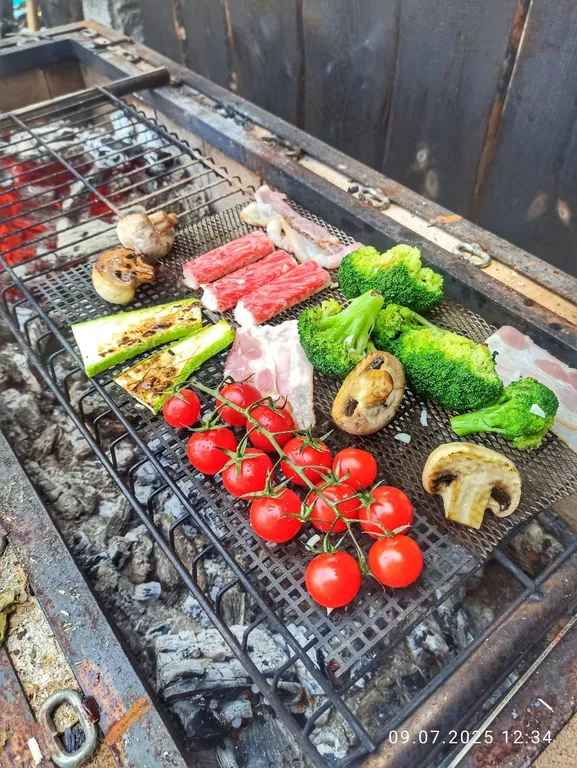 Коттедж Домик с характером — Белоозёрский