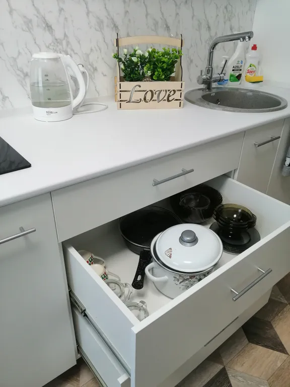 Большая  однокомнатная, квартира  51 кв. м