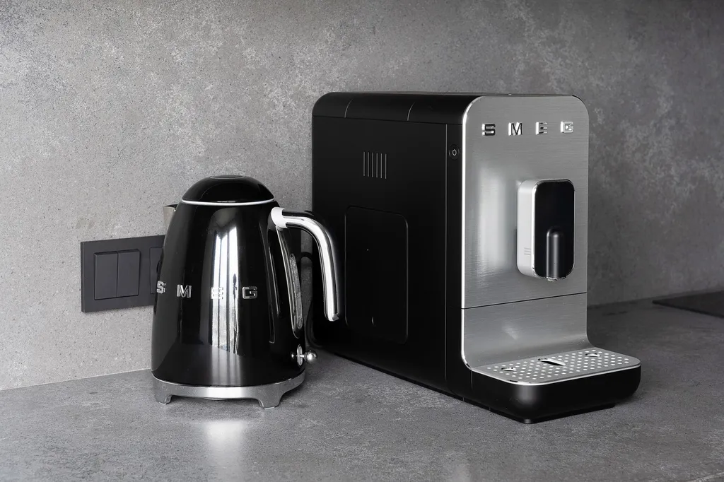 Новый панорамный апартамент с видом на море и Золотой Мост