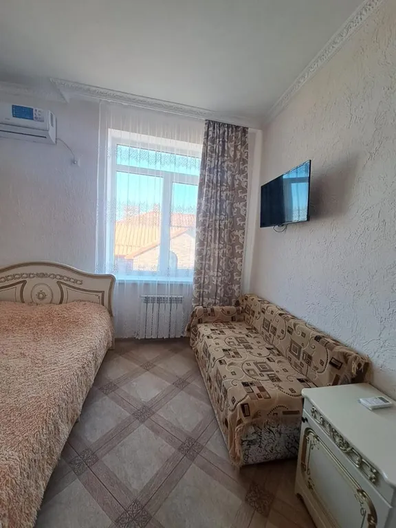 Квартира Трёхместный номер Люкс в Гостевом доме Ангел — аренда посуточно в Анапа