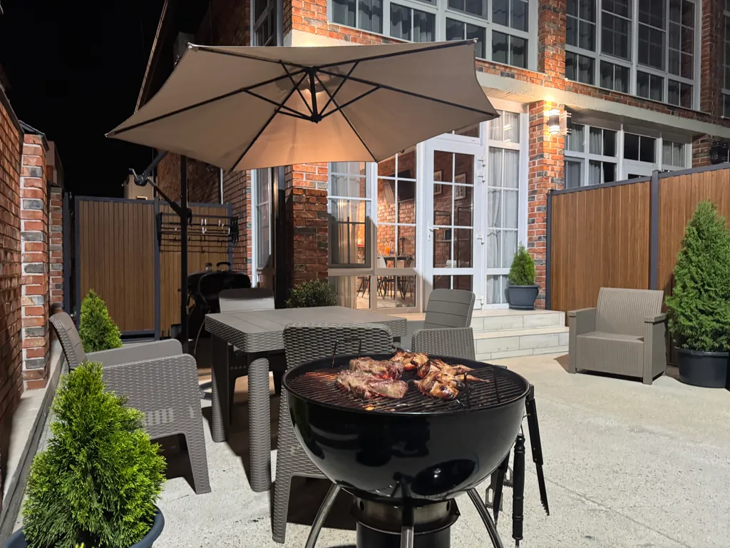 Коттедж Азов лофт с спа купелью — аренда посуточно в Голубицкая