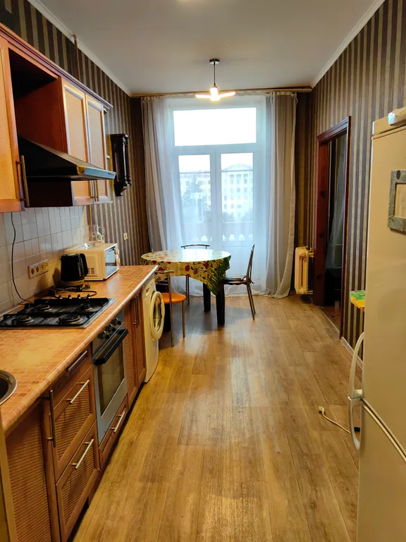 Трешка возде Парка Горького