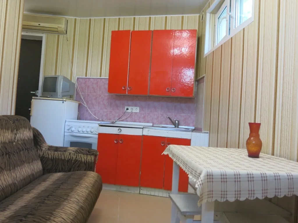 Коттедж 1-комнатный Дом — Сочи