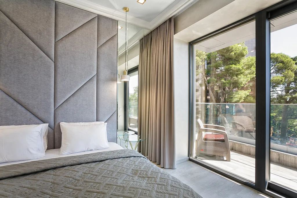 Трёхкомнатная квартира в приморском парке