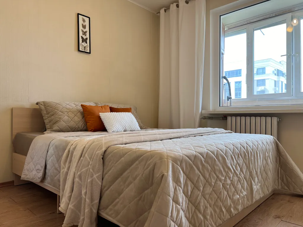 Рядом парк Победы не берем оплату за уборку