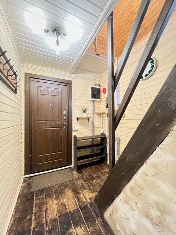 Коттедж Уединенный теплый дом без соседей с сауной, джакузи и бассейном — Луховицы